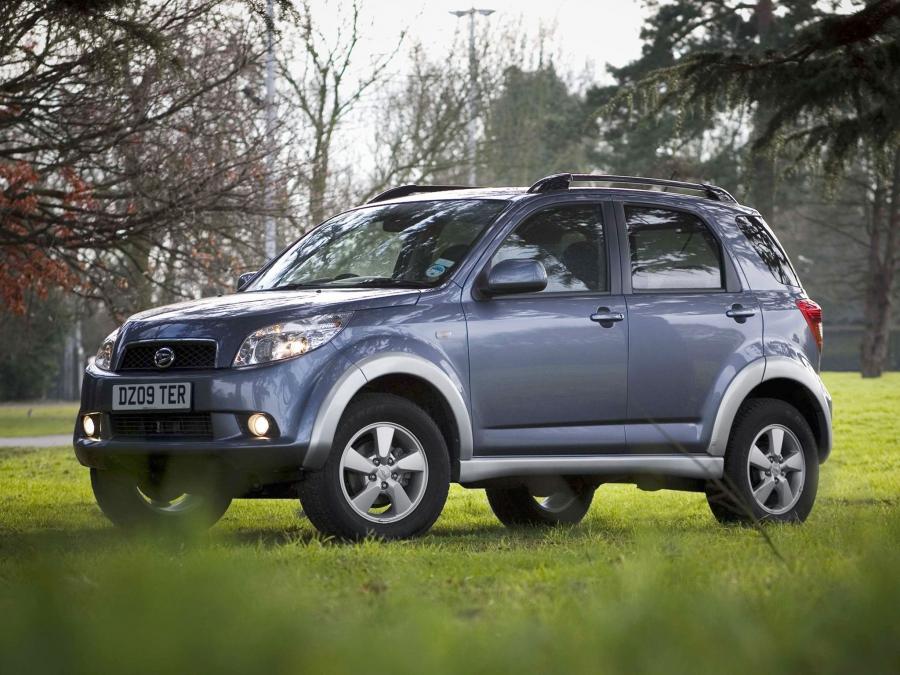  Daihatsu Terios 2006 года  (UK) (фото 6 из 9)